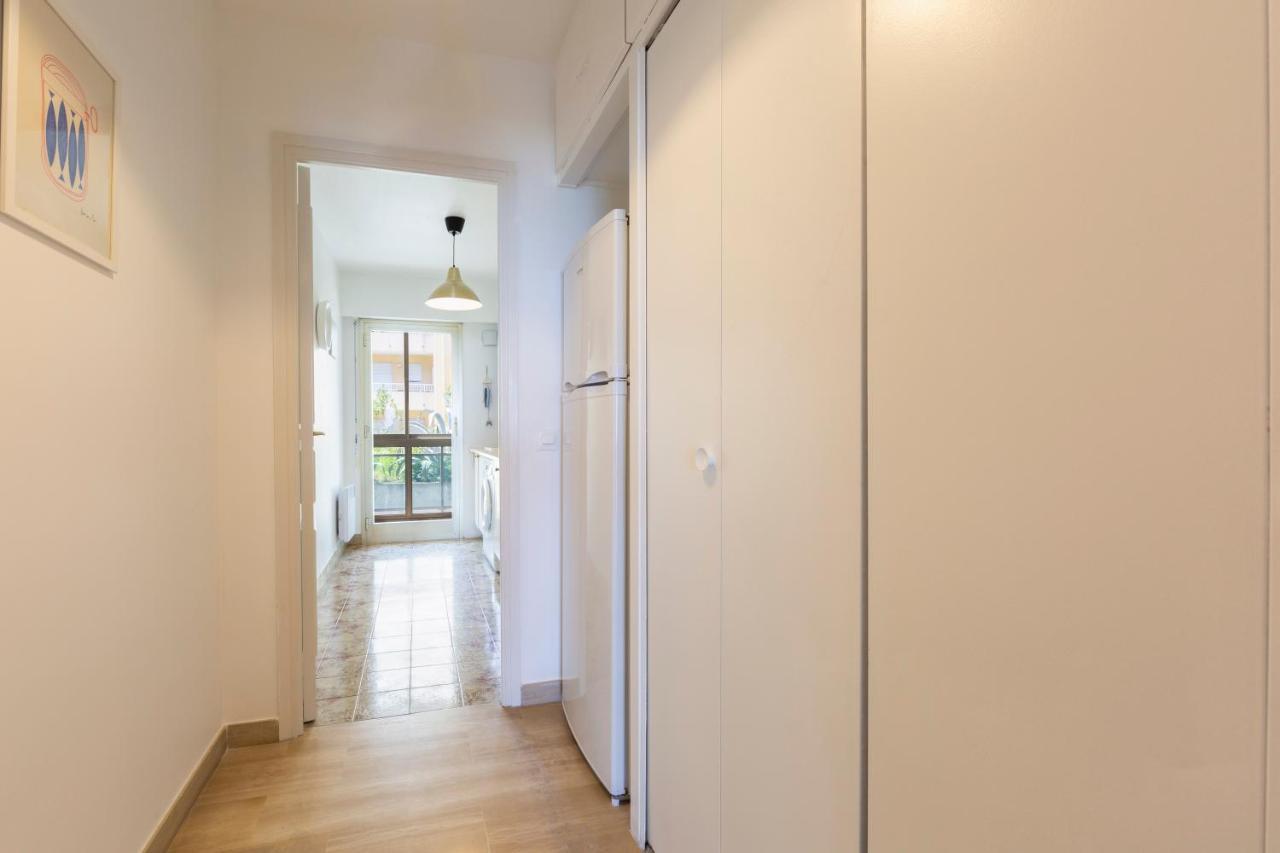Apartment Seaside Cannes Bagian luar foto
